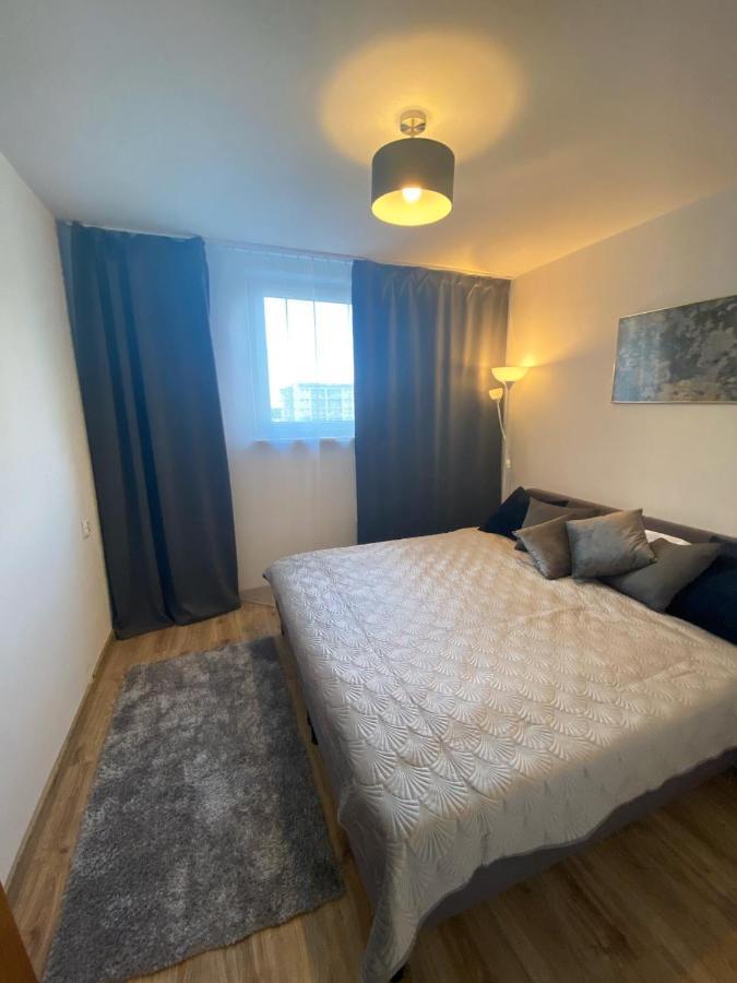 Vicky - New Apartment Centrum Srodmiescie Варшава Екстериор снимка