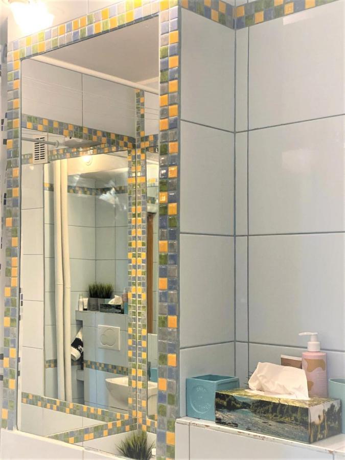 Vicky - New Apartment Centrum Srodmiescie Варшава Екстериор снимка